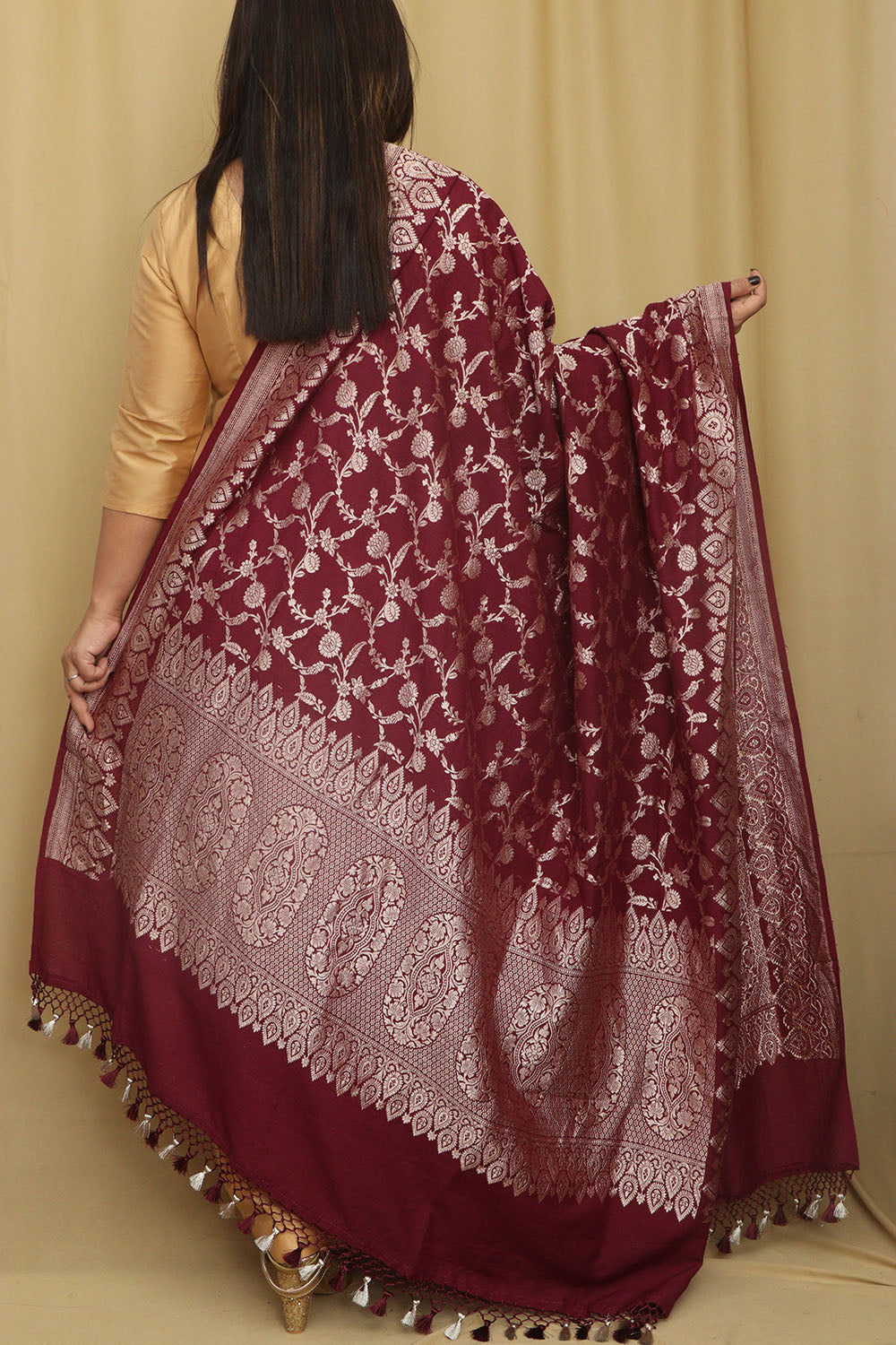 Elegance Maroon Banarasi Handloom Pure Moonga Silk Dupatta - Luxurion World- Crafted Heirlooms