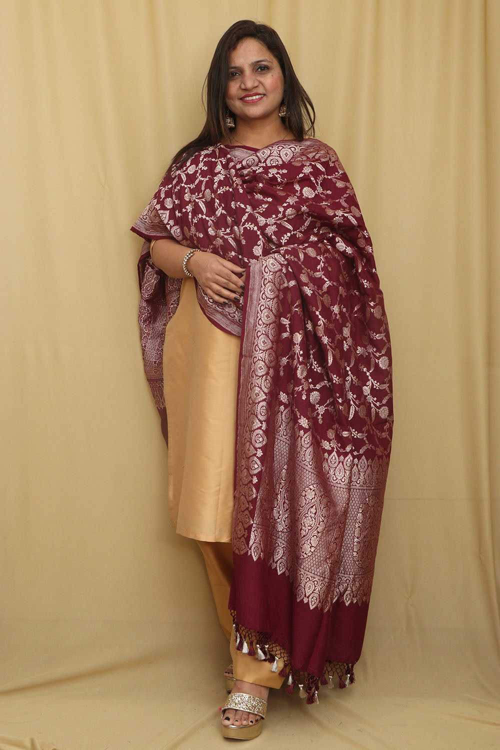 Elegance Maroon Banarasi Handloom Pure Moonga Silk Dupatta - Luxurion World