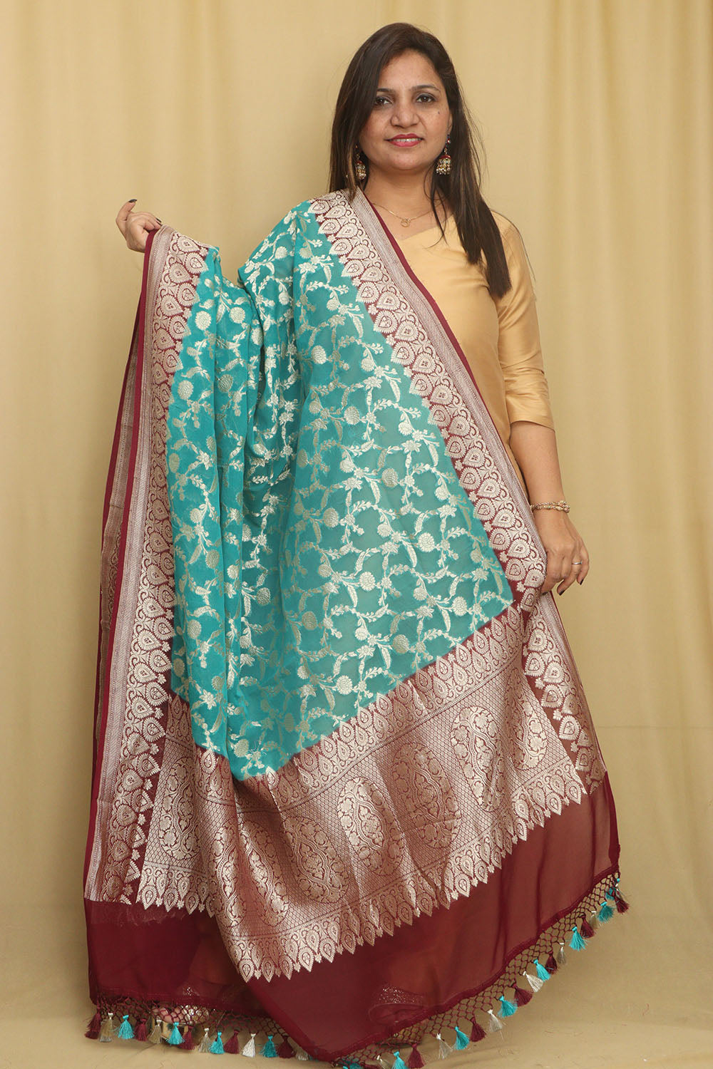 Exquisite Blue Banarasi Handloom Pure Georgette Dupatta - Luxurion World- Crafted Heirlooms