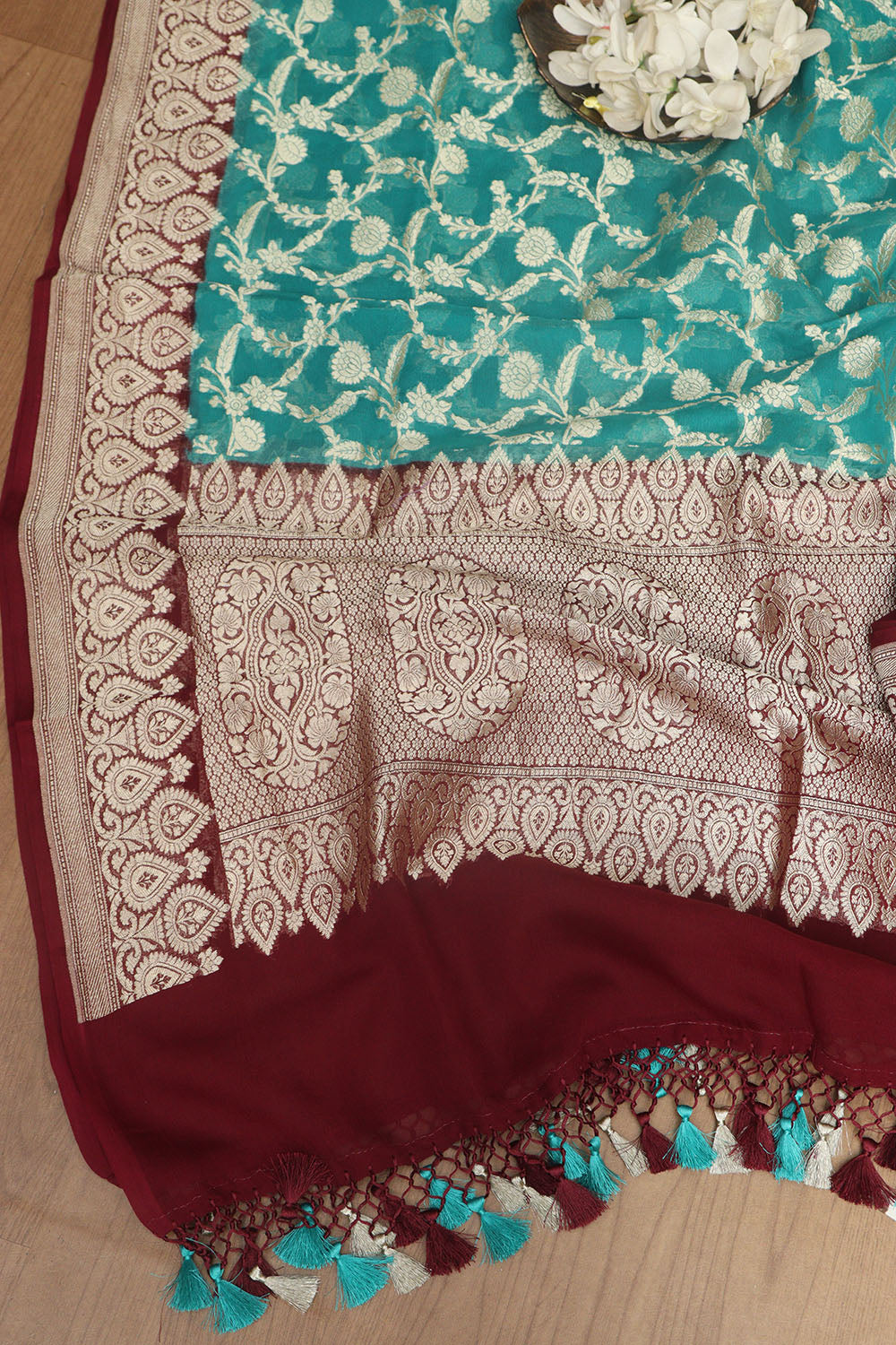 Exquisite Blue Banarasi Handloom Pure Georgette Dupatta - Luxurion World- Crafted Heirlooms