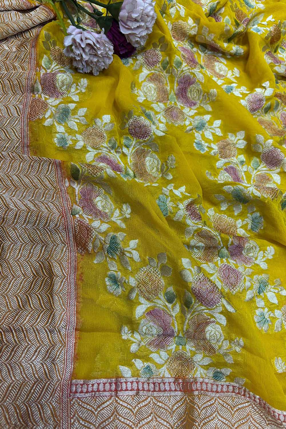 Yellow Handloom Banarasi Pure Georgette Brush Dye Flower Design Dupatta - Luxurion World