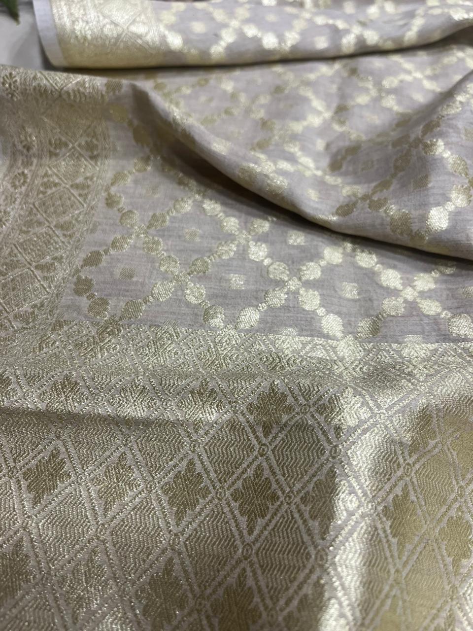 Dyeable Banarasi Handloom Pure Moonga Silk Dupatta - Luxurion World- Crafted Heirlooms