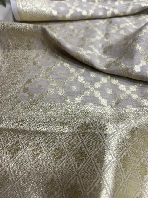 Dyeable Banarasi Handloom Pure Moonga Silk Dupatta - Luxurion World- Crafted Heirlooms