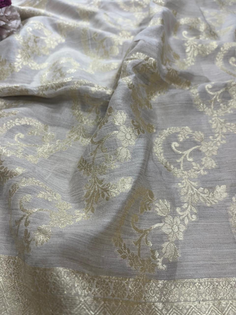 Dyeable Banarasi Handloom Pure Moonga Silk Dupatta - Luxurion World- Crafted Heirlooms