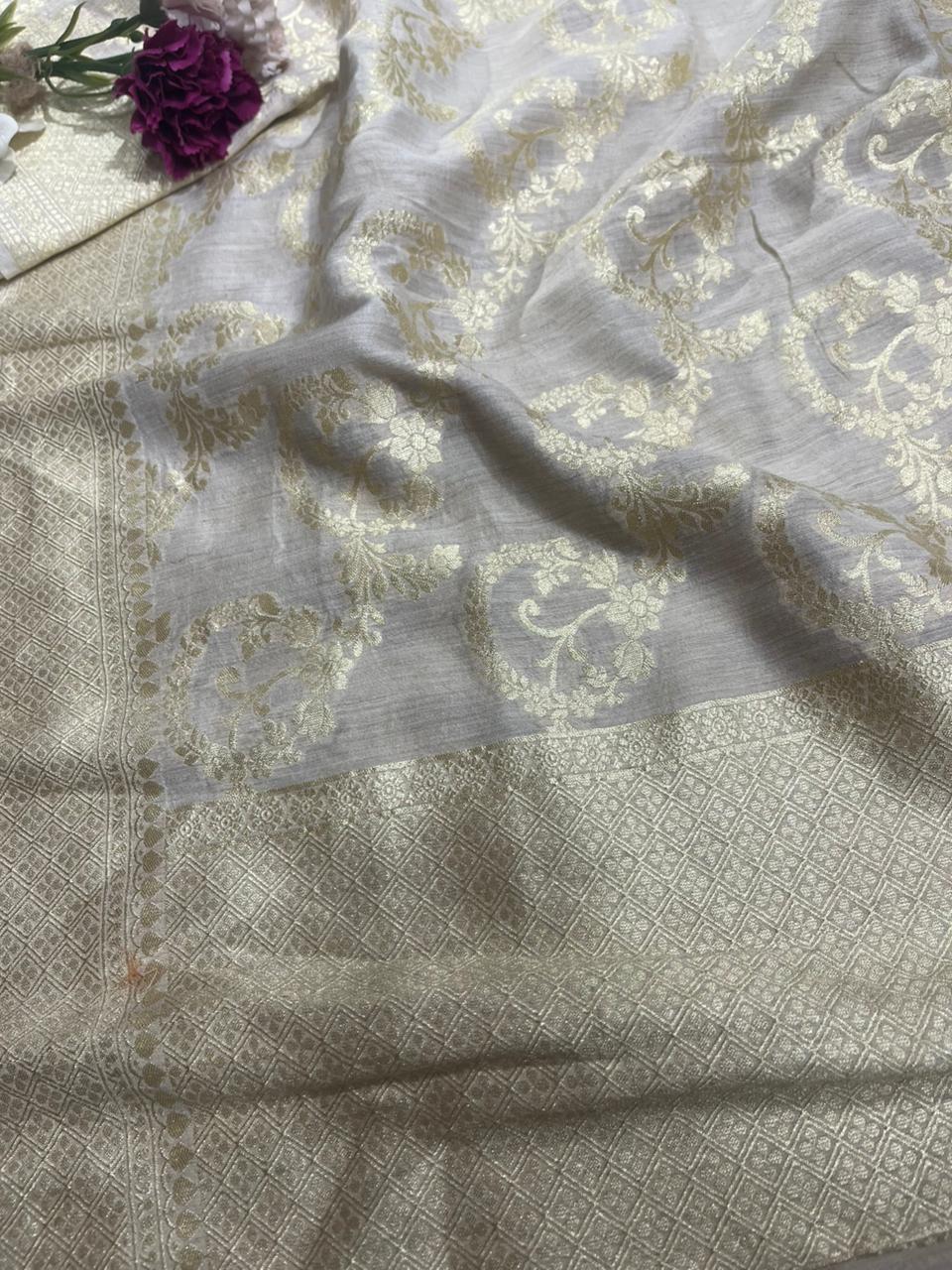 Dyeable Banarasi Handloom Pure Moonga Silk Dupatta - Luxurion World- Crafted Heirlooms