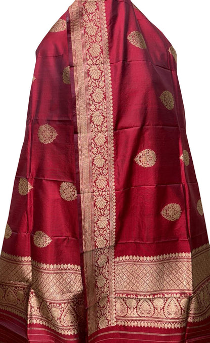 Red Banarasi Silk Dupatta: Pure Elegance and Luxury - Luxurion World