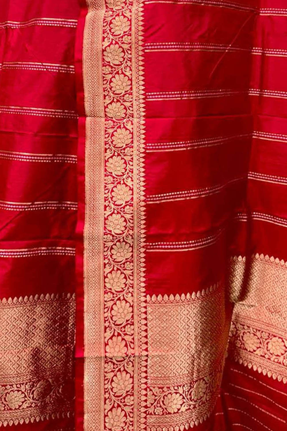 Exquisite Red Banarasi Katan Silk Dupatta - Handloom Beauty - Luxurion World
