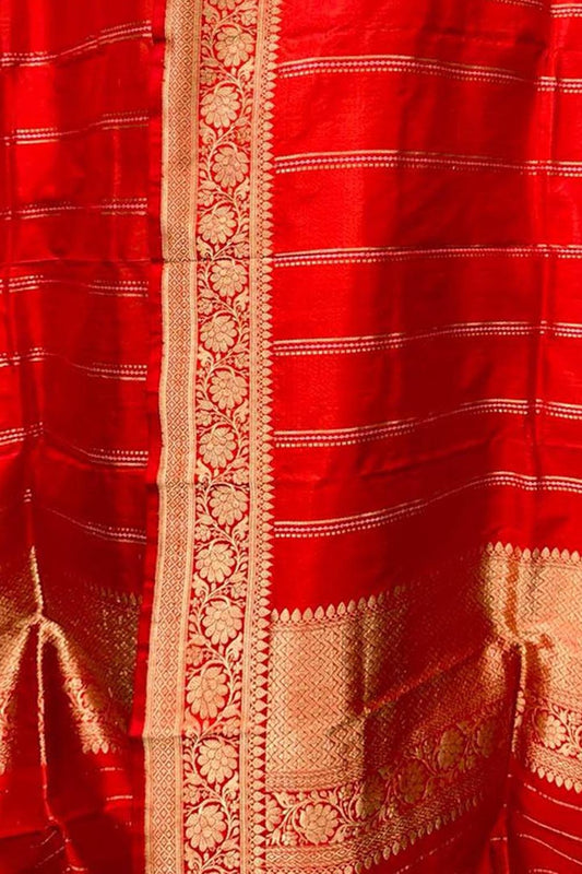 Exquisite Red Banarasi Handloom Silk Dupatta - Luxurion World
