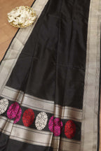 Exquisite Black Banarasi Handloom Pure Katan Silk Dupatta - Luxurion World- Crafted Heirlooms