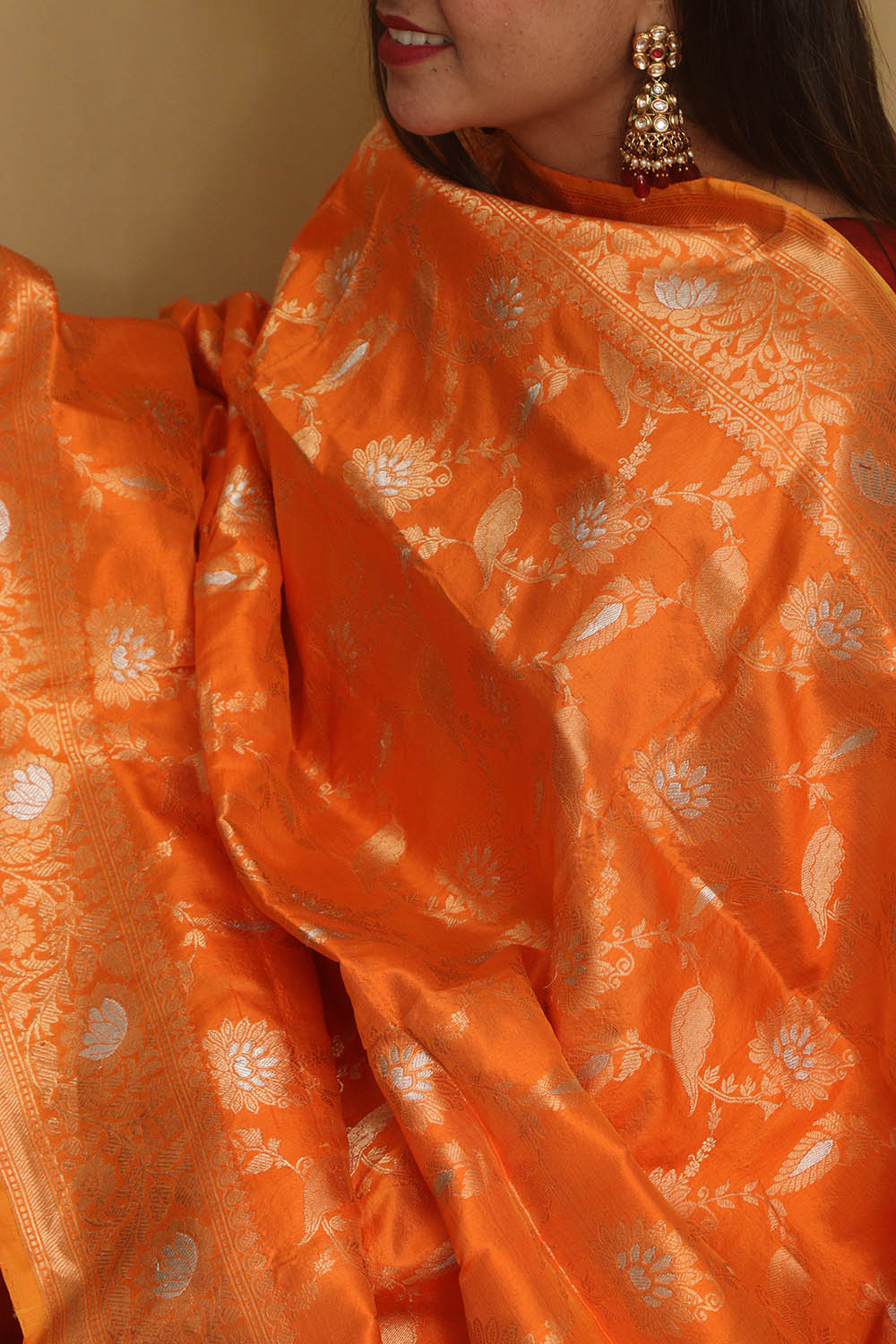 Elegant Orange Banarasi Handloom Pure Katan Silk Dupatta - Luxurion World- Crafted Heirlooms