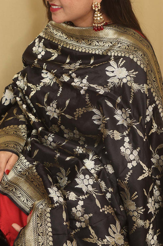 Exquisite Black Banarasi Handloom Pure Katan Silk Dupatta - Luxurion World