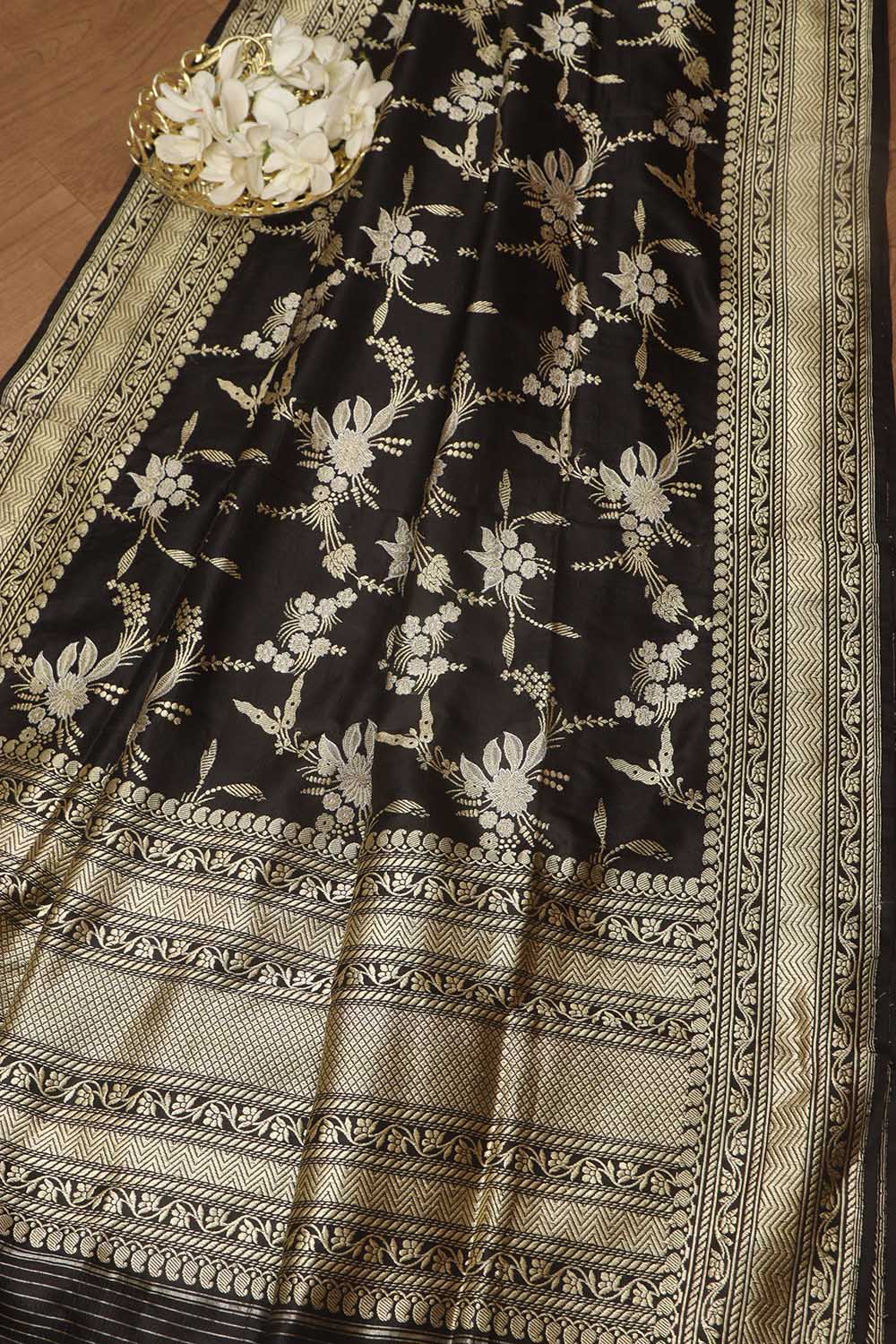 Exquisite Black Banarasi Handloom Pure Katan Silk Dupatta - Luxurion World