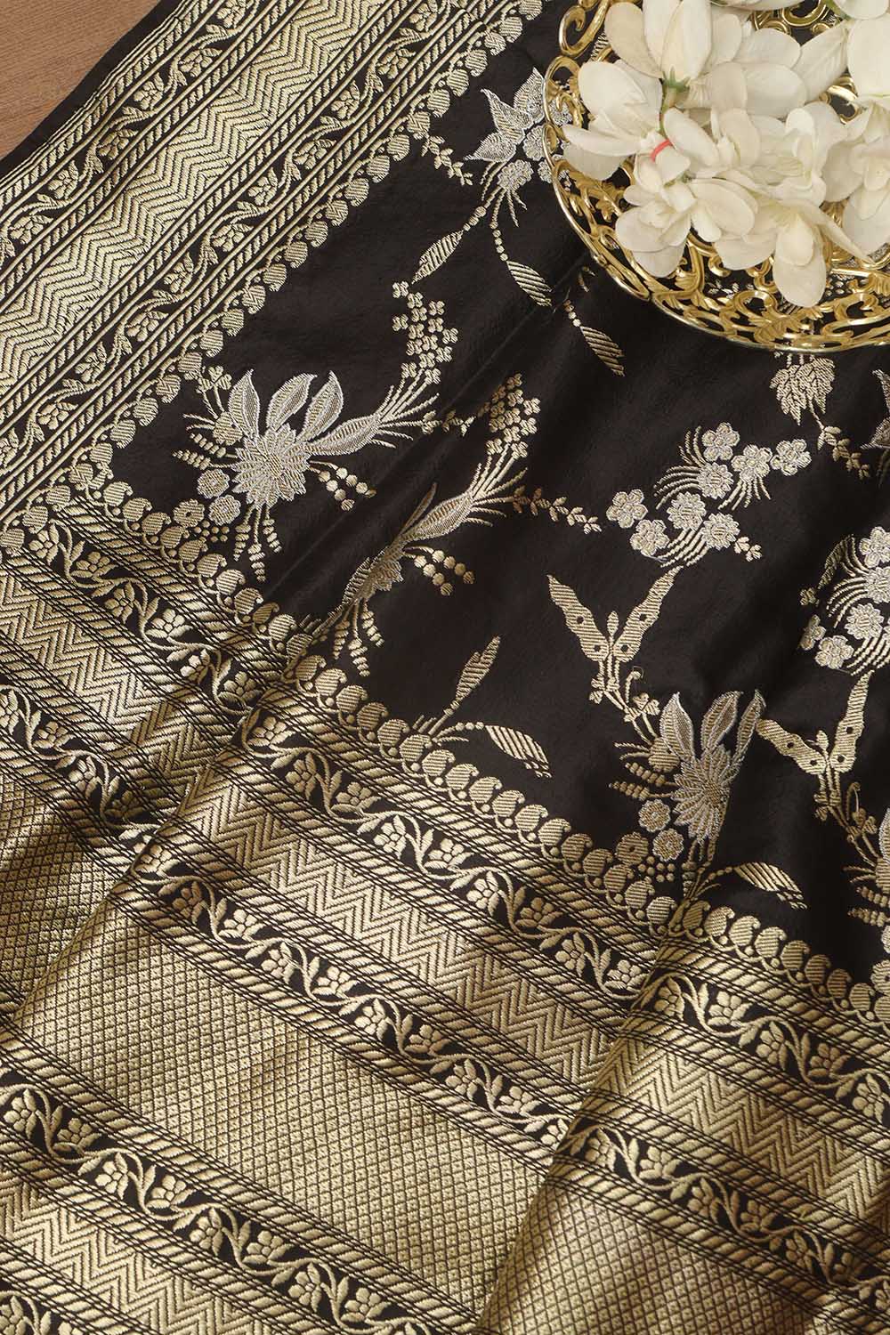 Exquisite Black Banarasi Handloom Pure Katan Silk Dupatta - Luxurion World