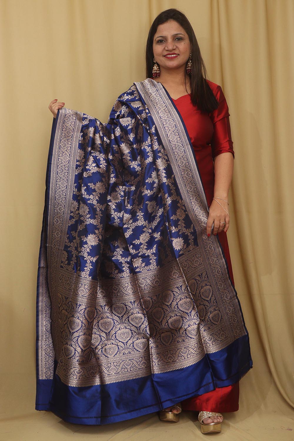 Exquisite Blue Banarasi Handloom Pure Katan Silk Dupatta - Luxurion World- Crafted Heirlooms