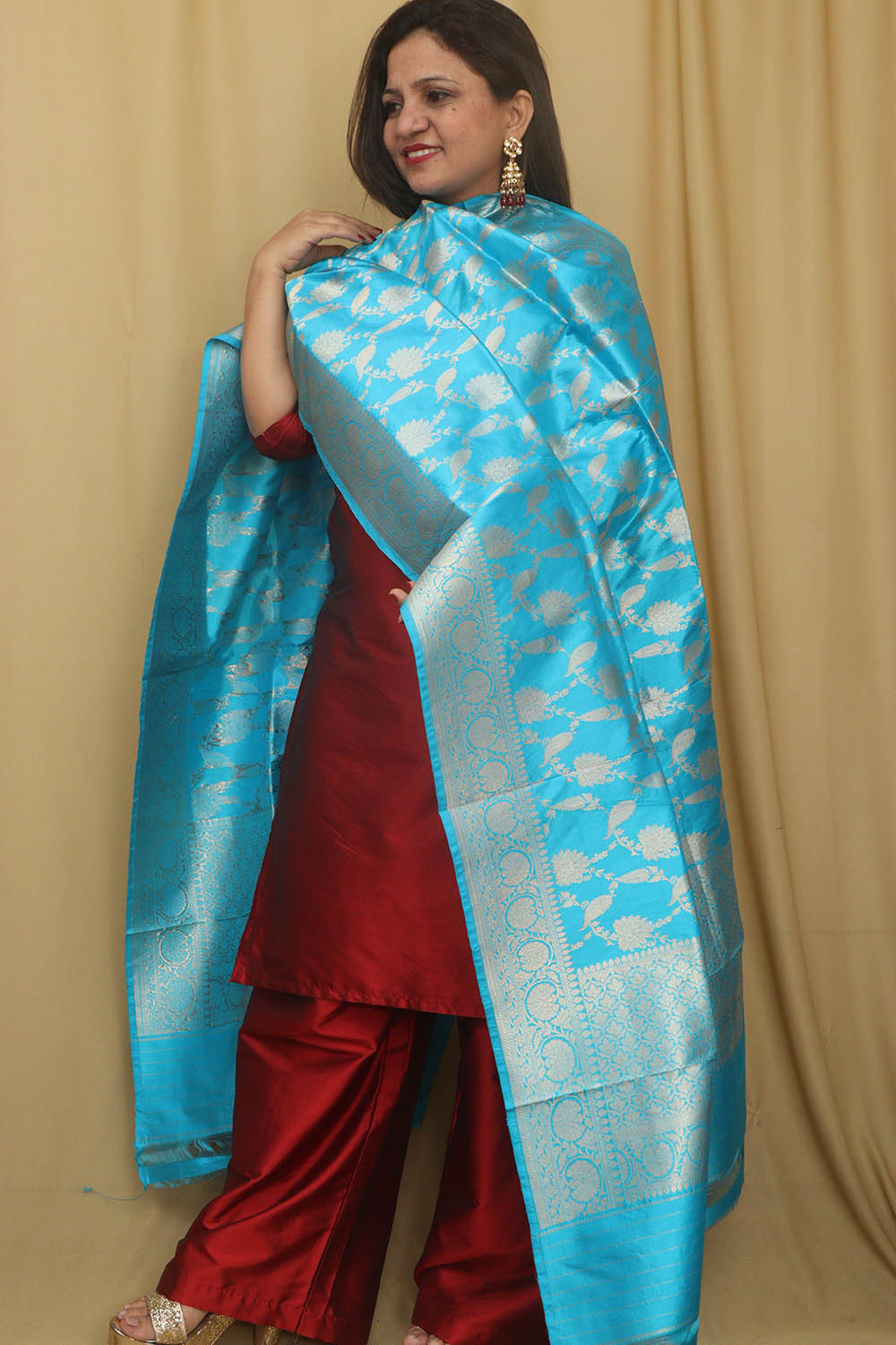Exquisite Blue Banarasi Handloom Pure Katan Silk Dupatta - Luxurion World