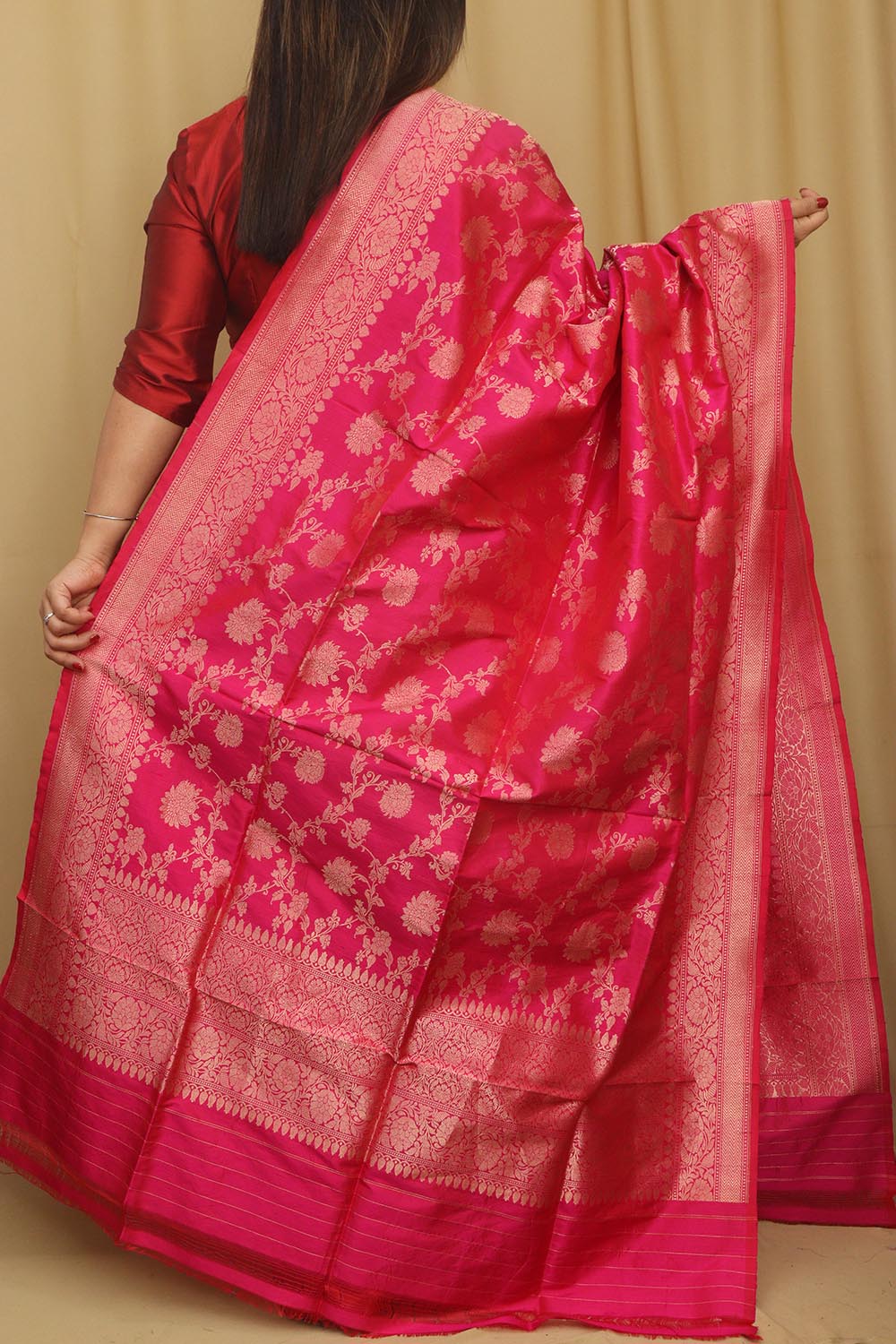 Exquisite Pink Banarasi Handloom Pure Katan Silk Dupatta - Luxurion World
