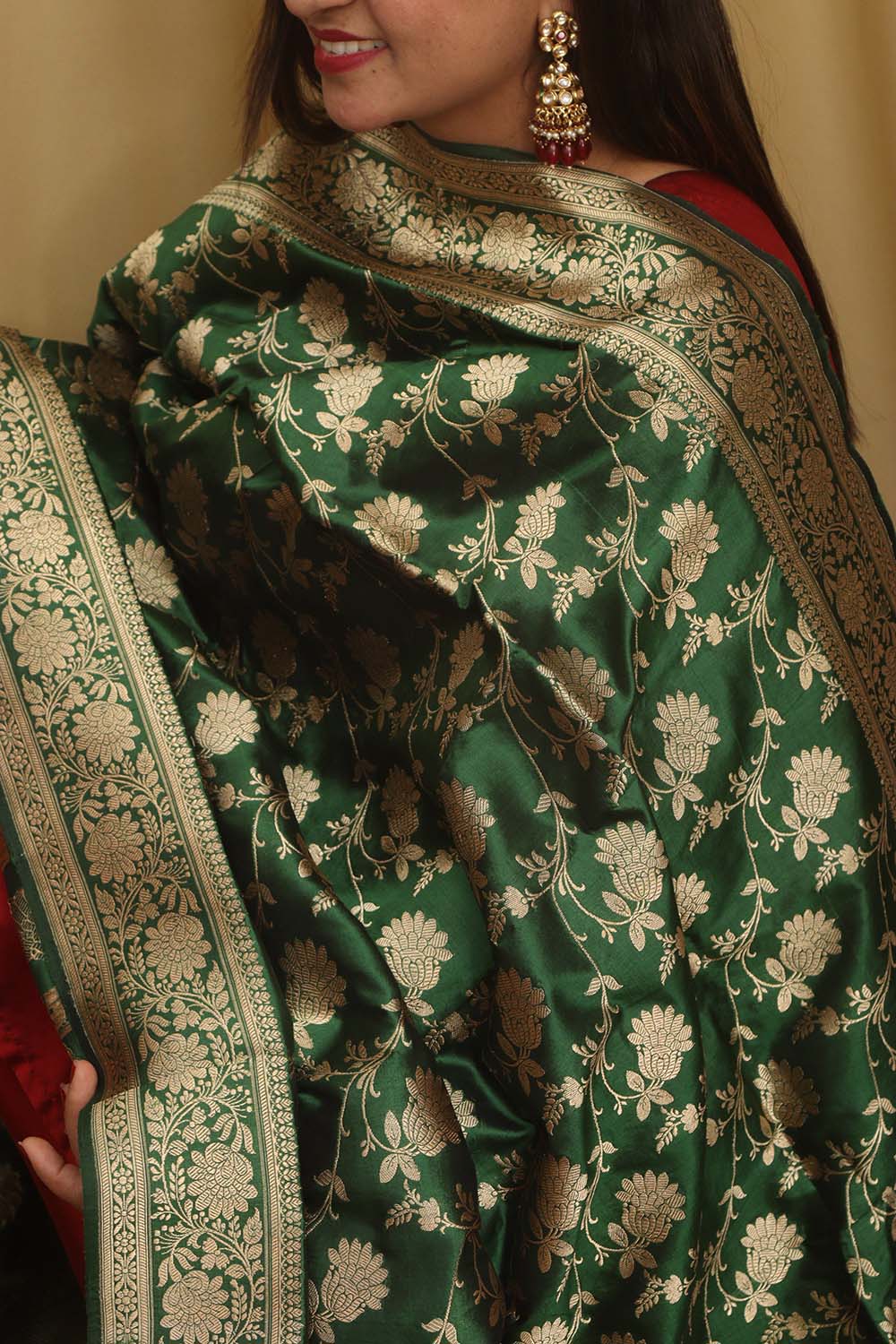 Exquisite Green Banarasi Handloom Pure Katan Silk Dupatta - Luxurion World