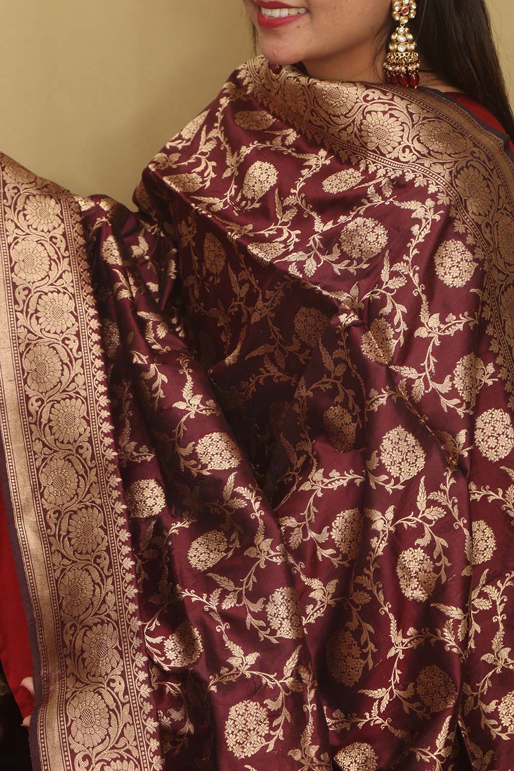 Exquisite Maroon Banarasi Handloom Pure Katan Silk Dupatta - Luxurion World- Crafted Heirlooms