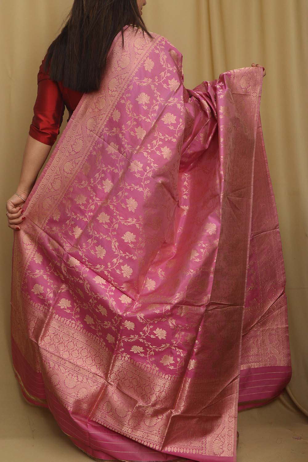 Exquisite Pink Banarasi Handloom Pure Katan Silk Dupatta - Luxurion World- Crafted Heirlooms