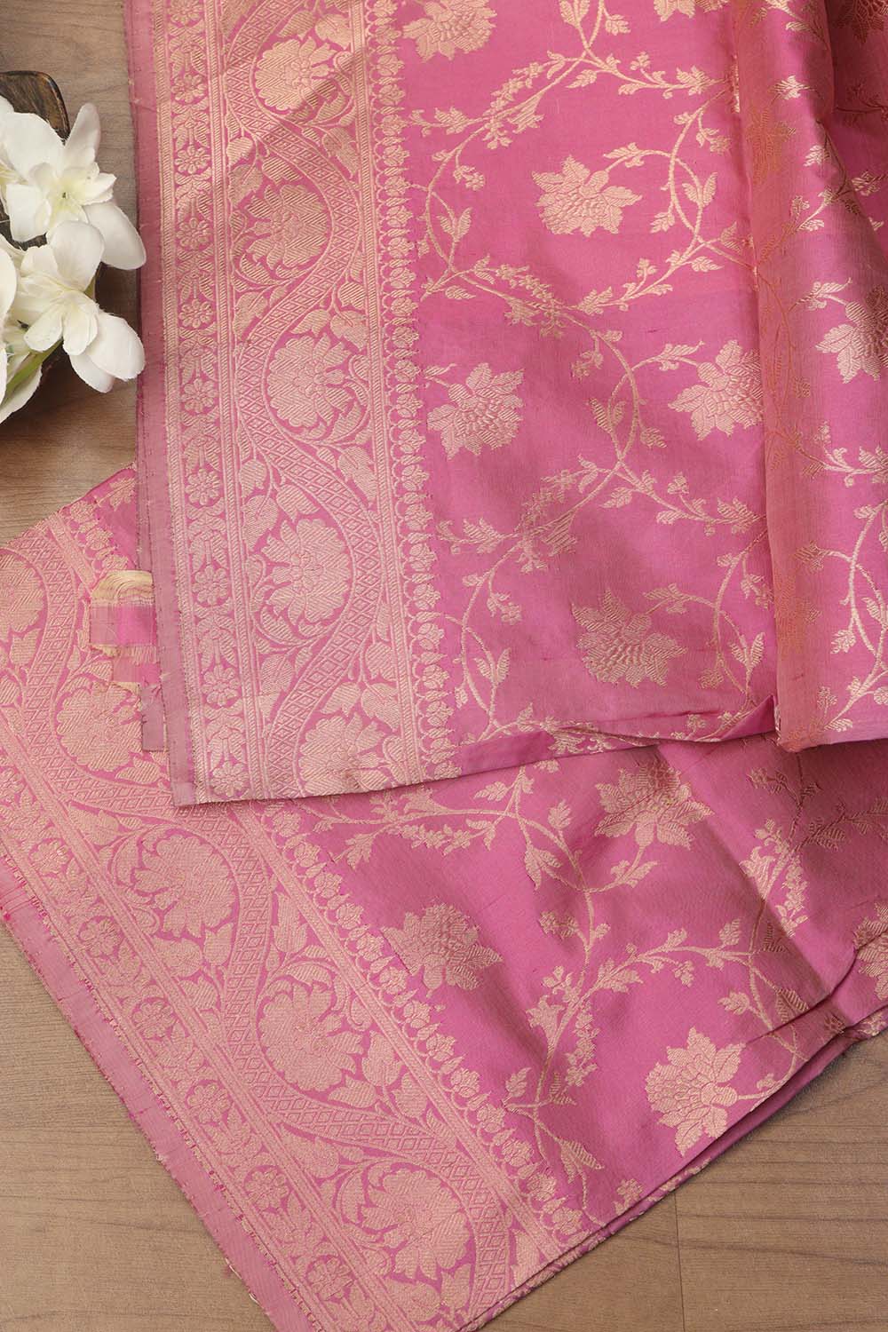 Exquisite Pink Banarasi Handloom Pure Katan Silk Dupatta - Luxurion World- Crafted Heirlooms