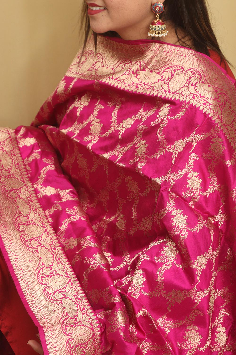 Exquisite Pink Banarasi Handloom Pure Katan Silk Dupatta - Luxurion World