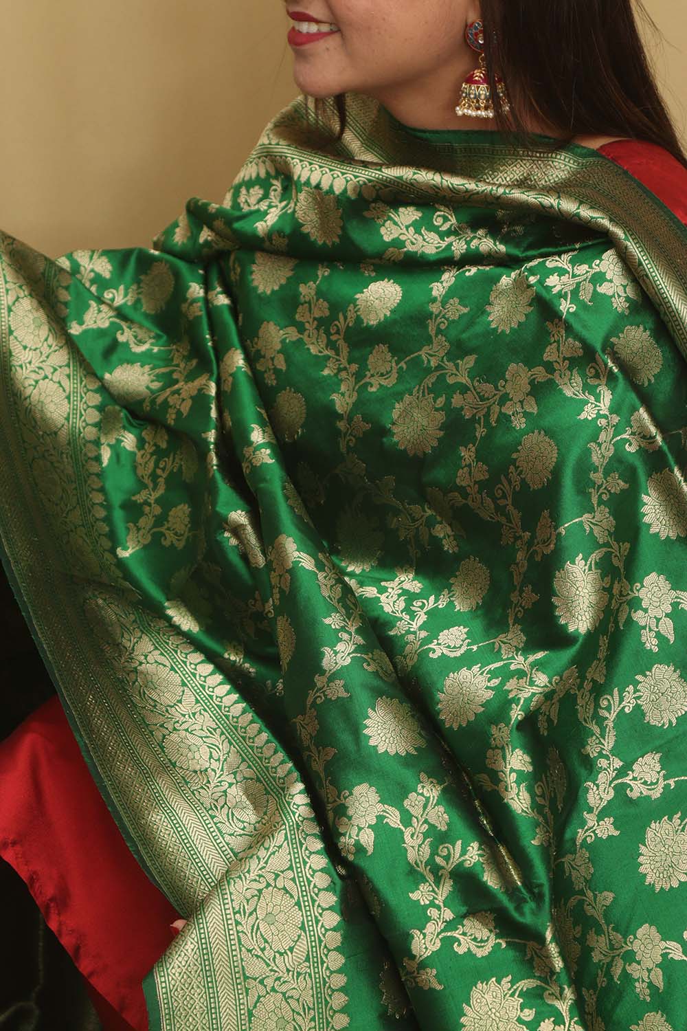 Exquisite Green Banarasi Handloom Pure Katan Silk Dupatta - Luxurion World