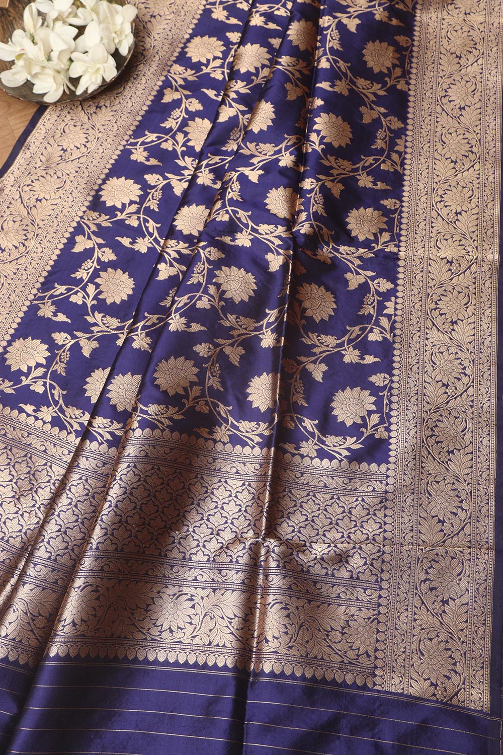 Exquisite Blue Banarasi Handloom Pure Katan Silk Dupatta - Luxurion World- Crafted Heirlooms