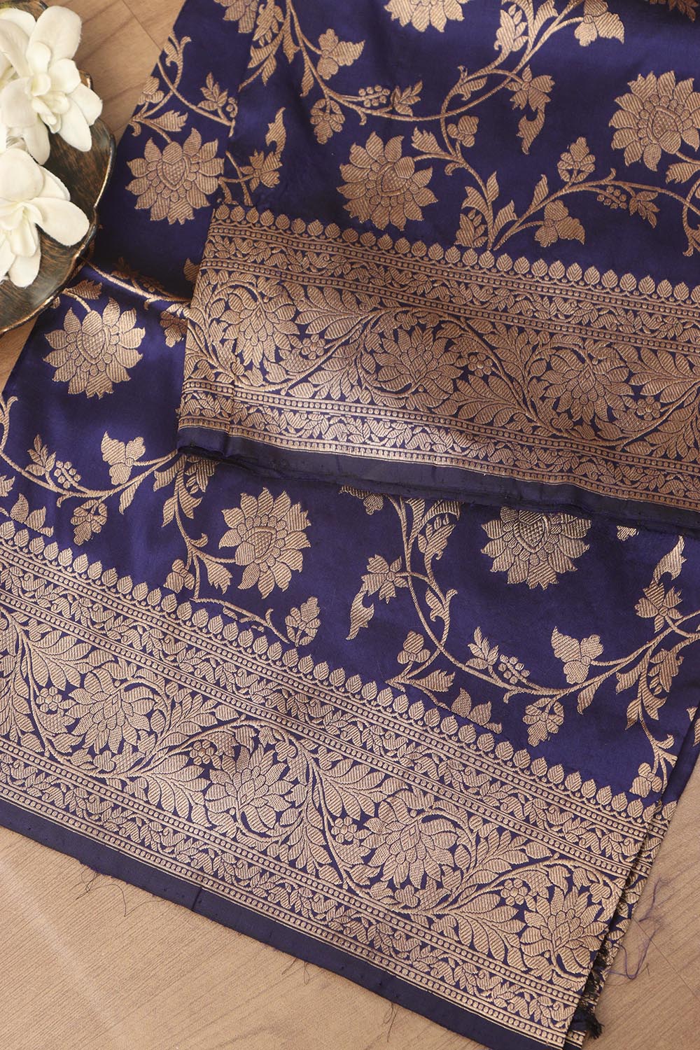Exquisite Blue Banarasi Handloom Pure Katan Silk Dupatta - Luxurion World- Crafted Heirlooms