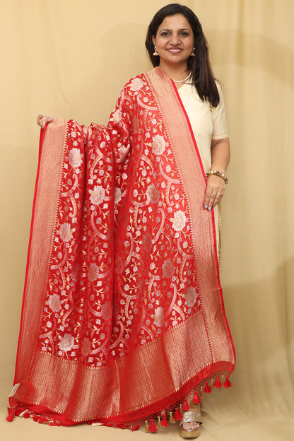 Red Banarasi Handloom Georgette Dupatta - Luxurion World
