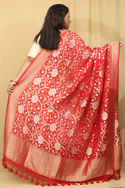 Red Banarasi Handloom Georgette Dupatta - Luxurion World