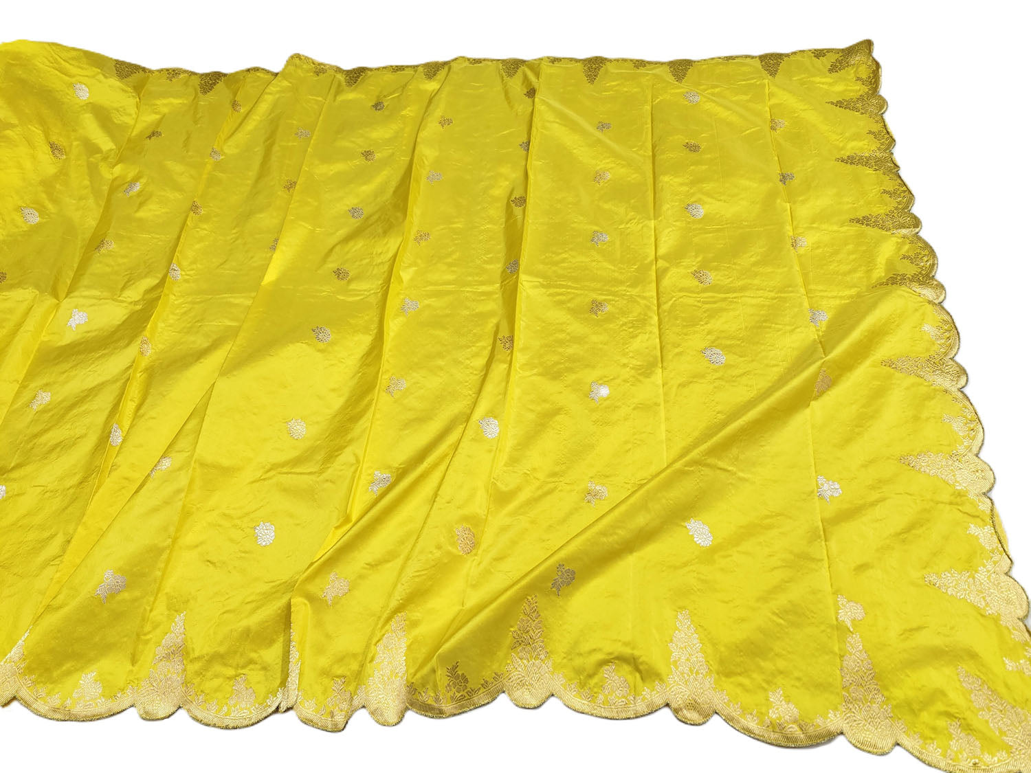 Yellow Banarasi Handloom Pure Katan Silk Dupatta - Luxurion World