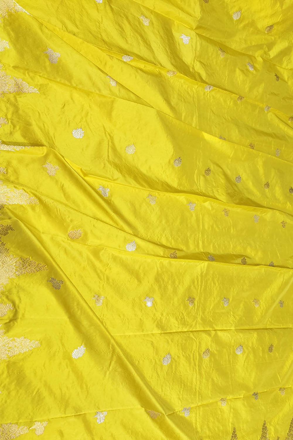 Yellow Banarasi Handloom Pure Katan Silk Dupatta - Luxurion World