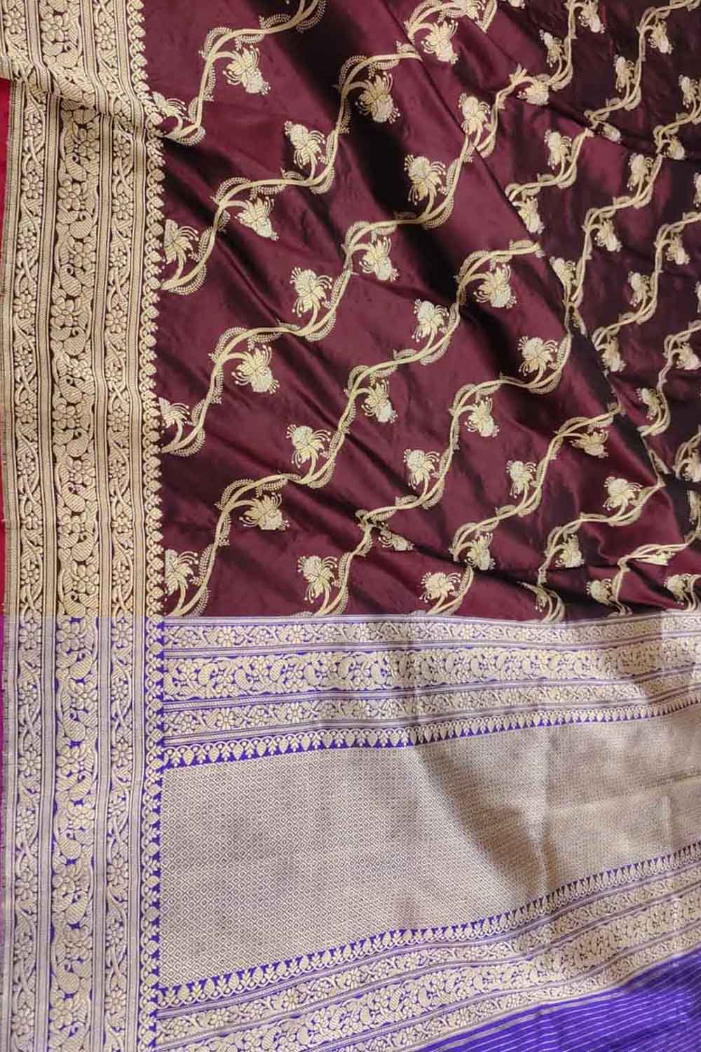 Elegant Maroon Banarasi Silk Dupatta - Luxurion World- Crafted Heirlooms