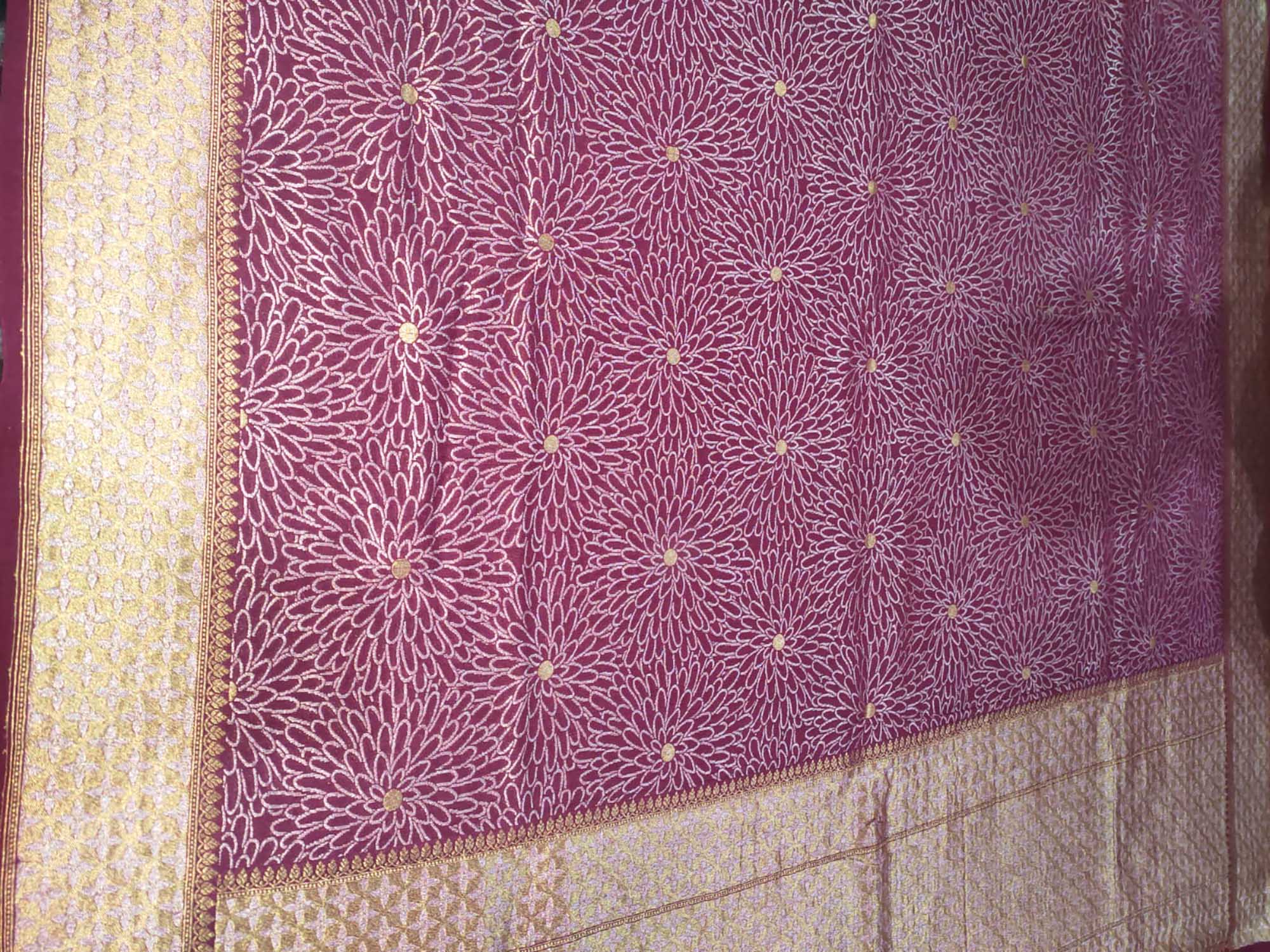 Exquisite Purple Banarasi Handloom Pure Moonga Silk Dupatta - Luxurion World- Crafted Heirlooms