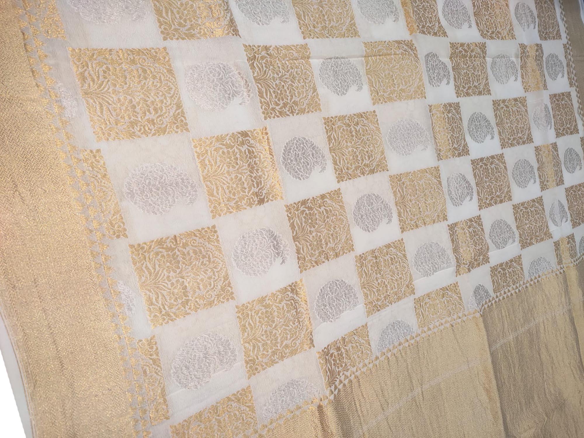 Dyeable Banarasi Handloom Pure Georgette Dupatta - Luxurion World- Crafted Heirlooms