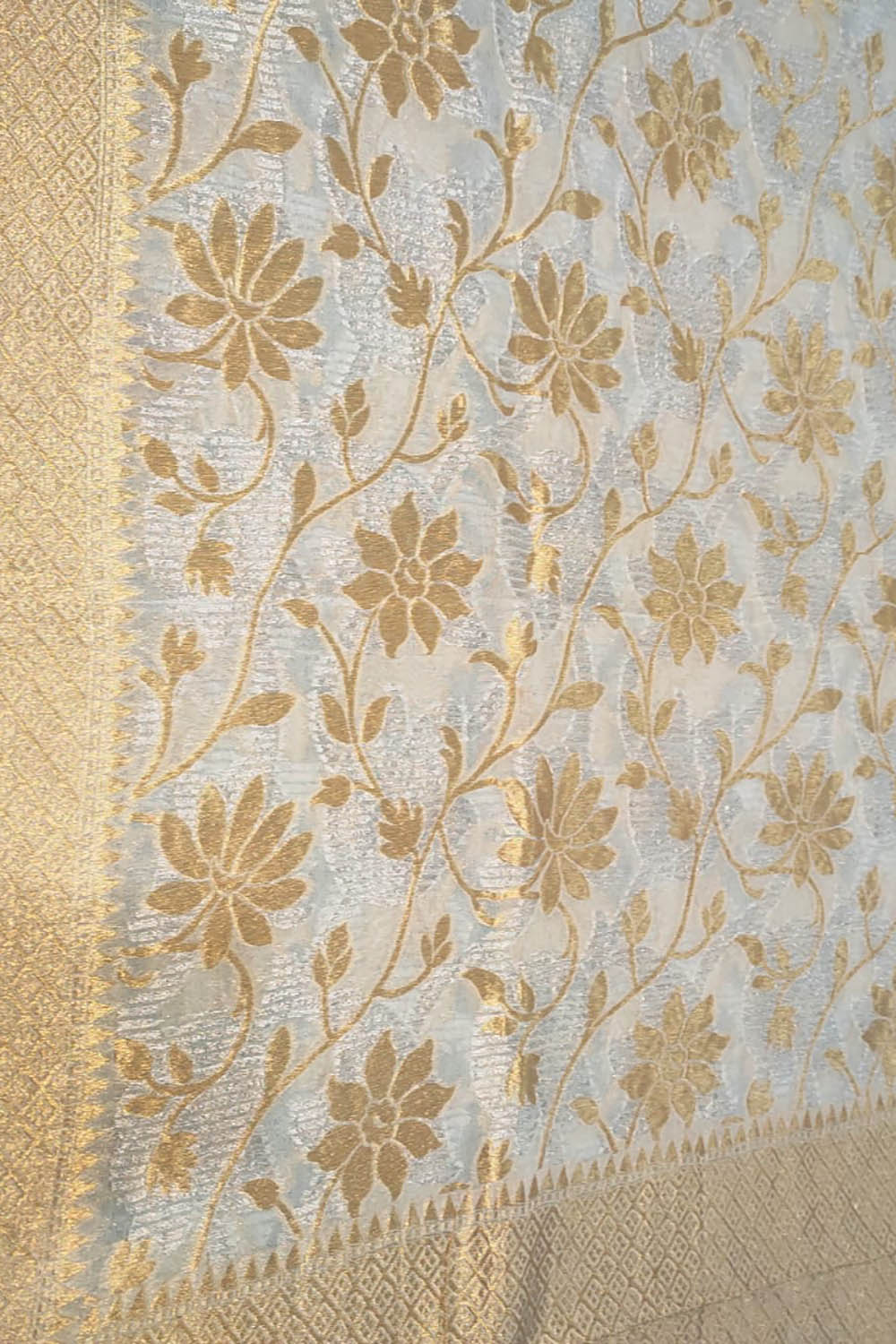 Dyeable Banarasi Handloom Pure Georgette Dupatta - Luxurion World