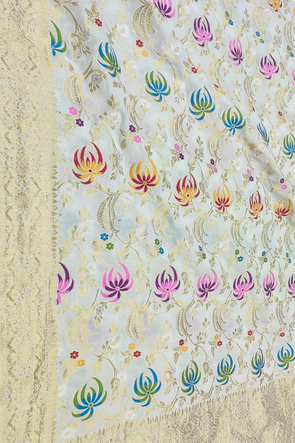 Dyeable Handloom Banarasi Pure Georgette Flower Design Meenakari Dupatta - Luxurion World- Crafted Heirlooms