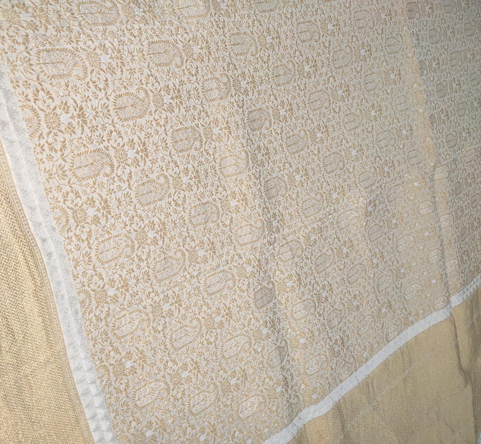Dyeable Handloom Banarasi Pure Georgette Dupatta - Luxurion World- Crafted Heirlooms