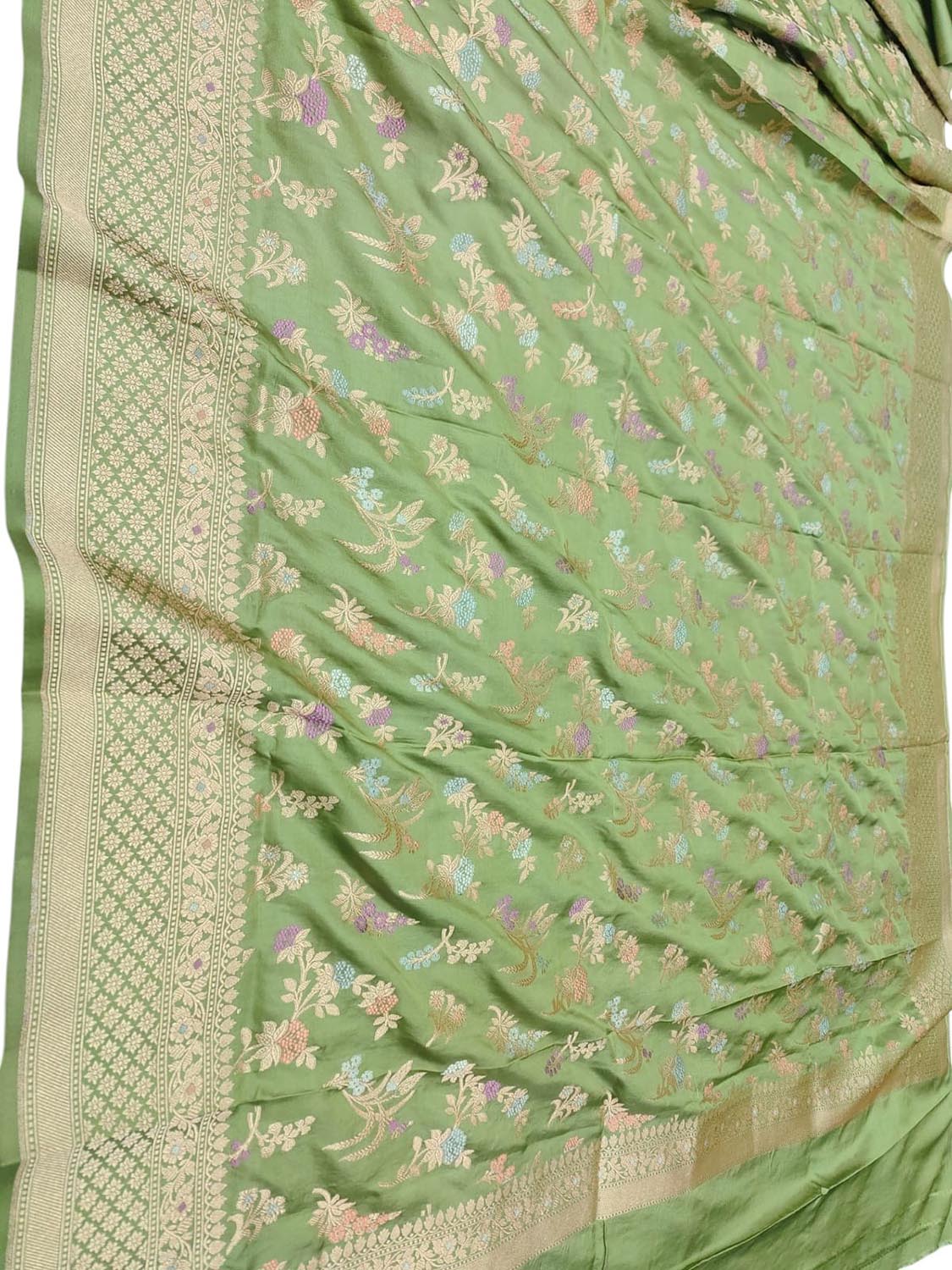 Green Handloom Banarasi Pure Katan Silk Meenakari Flower Design Dupatta - Luxurion World- Crafted Heirlooms