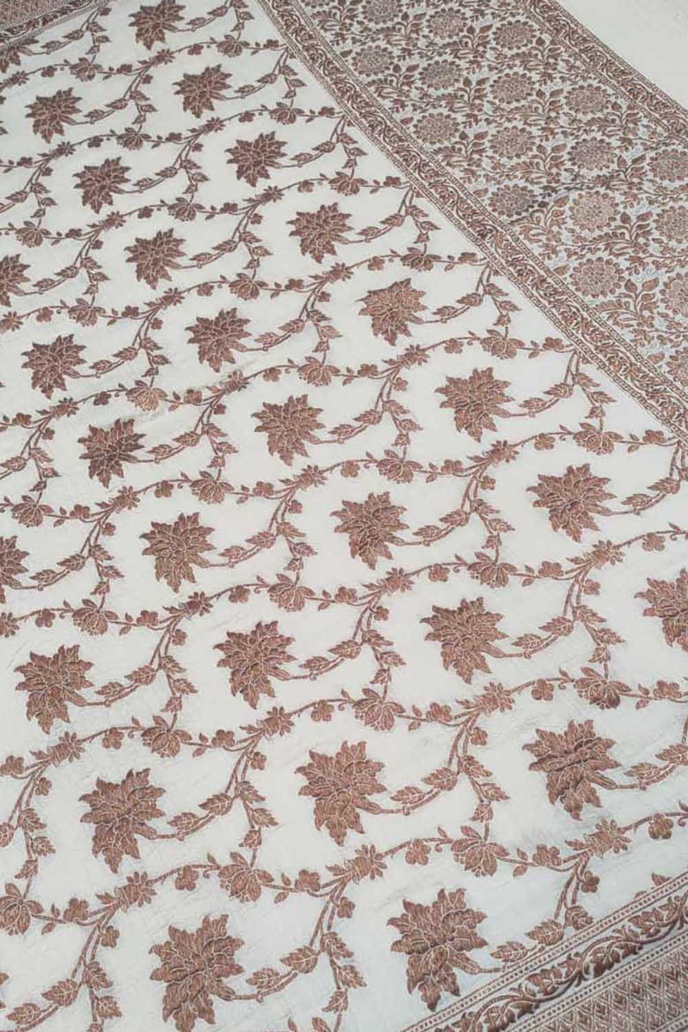 Exquisite Dyeable Banarasi Handloom Pure Moonga Antique Zari Flower Design Dupatta - Luxurion World
