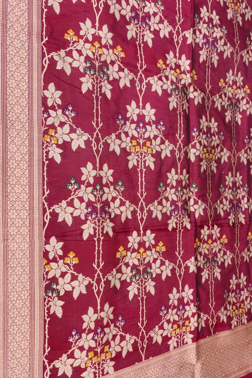 Red Banarasi Handloom Pure Katan Silk Jaal Work Dupatta - Luxurion World