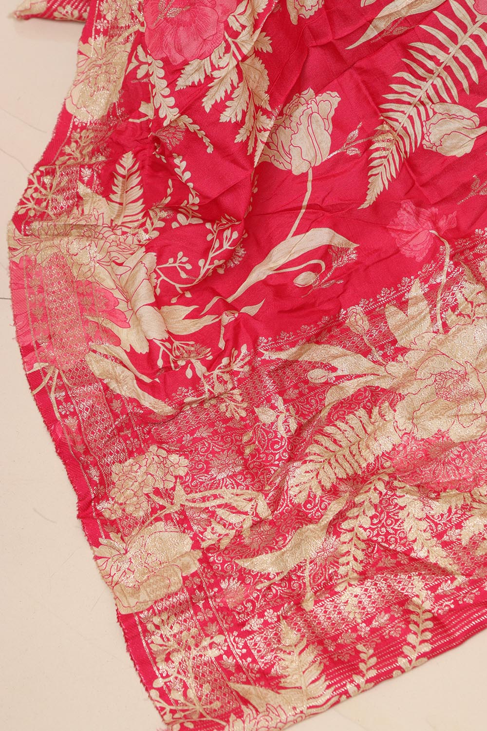 Stunning Pink Banarasi Dola Silk Dupatta - Luxurion World