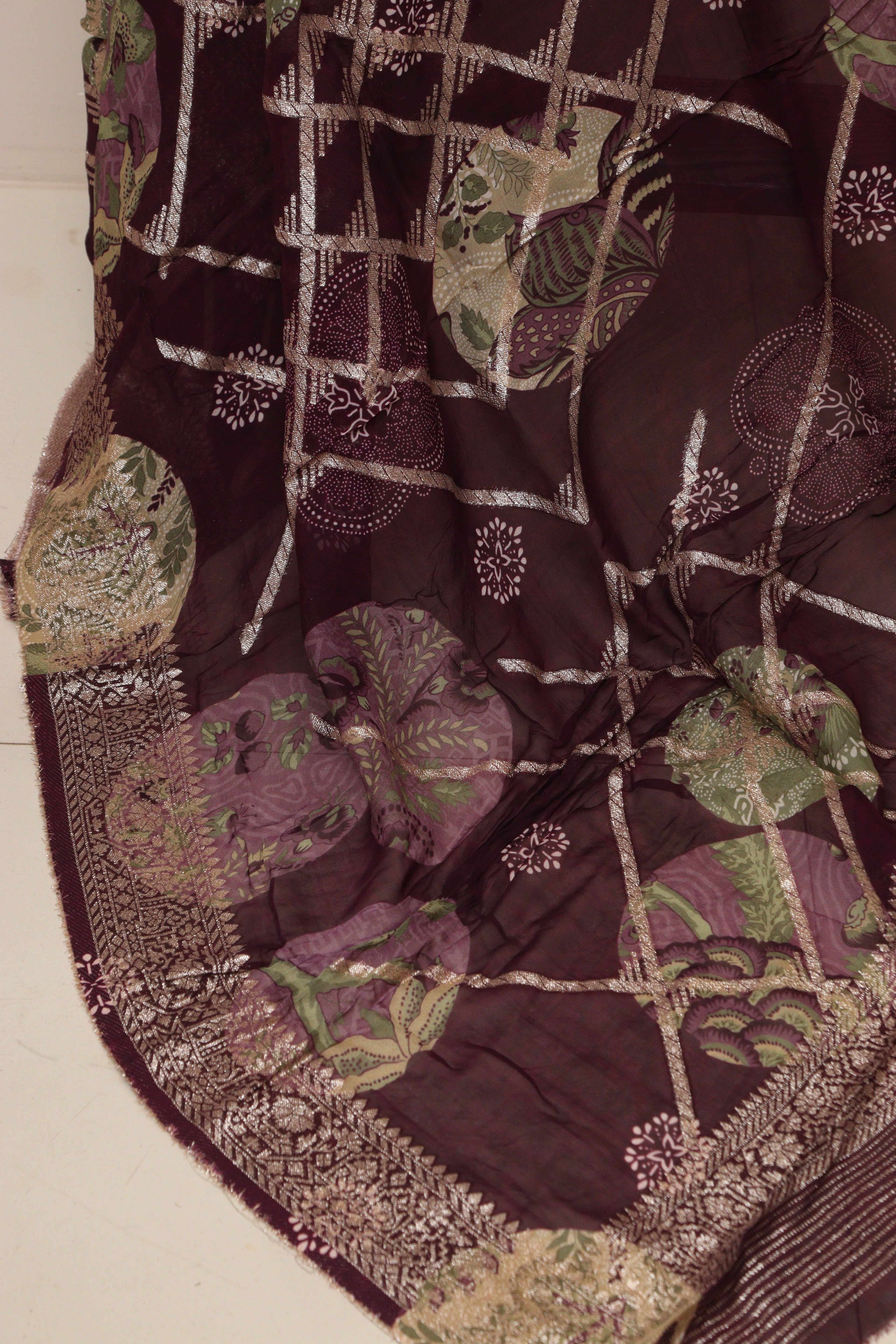 Elegant Maroon Banarasi Digital Printed Chiffon Georgette Dupatta - Luxurion World- Crafted Heirlooms