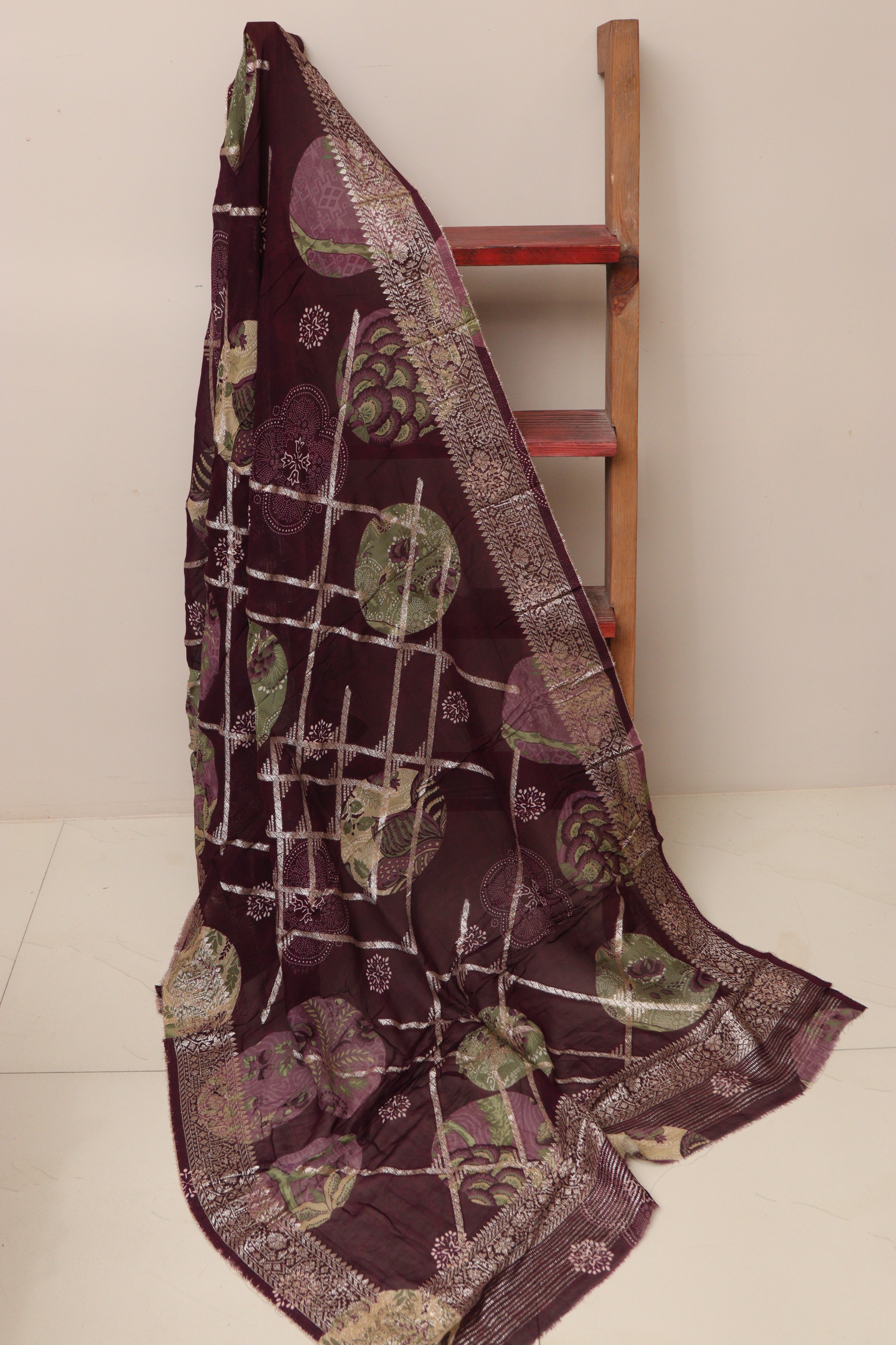Elegant Maroon Banarasi Digital Printed Chiffon Georgette Dupatta - Luxurion World- Crafted Heirlooms