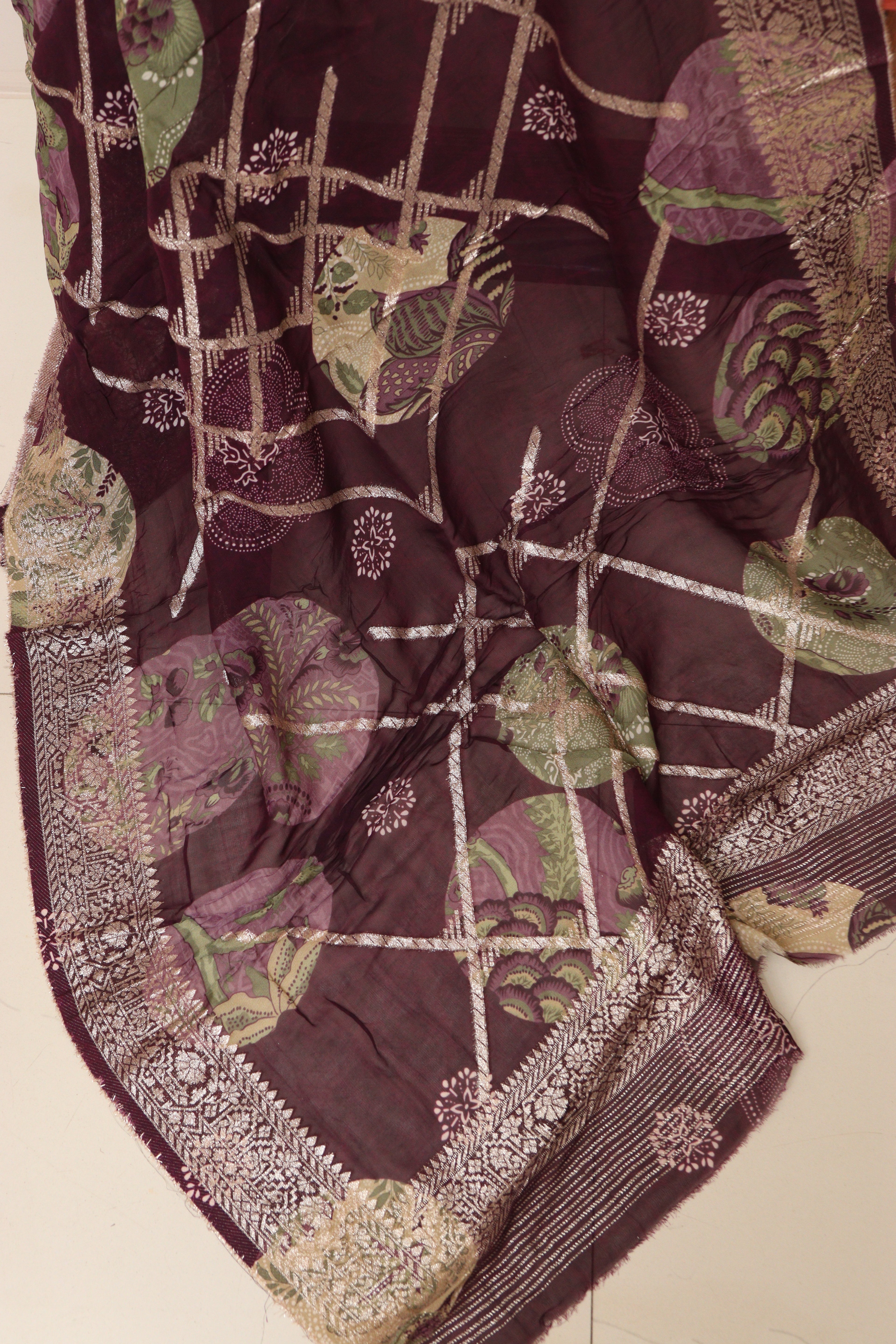 Elegant Maroon Banarasi Digital Printed Chiffon Georgette Dupatta - Luxurion World- Crafted Heirlooms