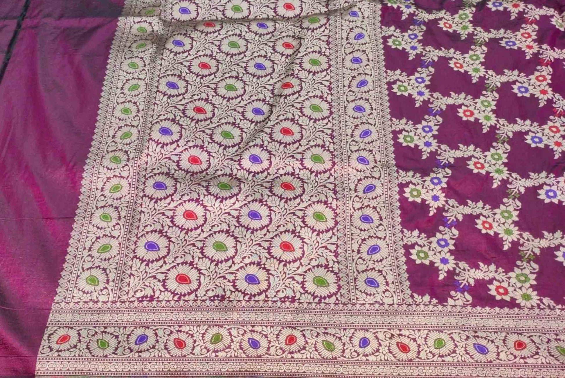 Exquisite Purple Banarasi Silk Dupatta - Handloom Katan - Luxurion World