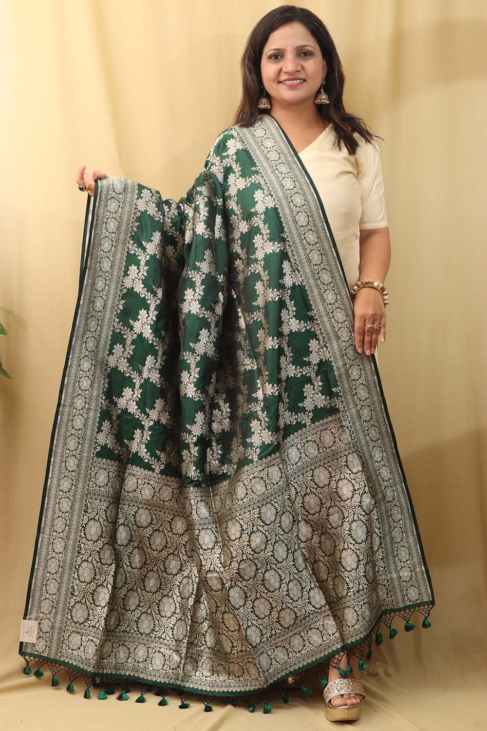 Green  Banarasi Handloom Pure Katan Silk Sona Roopa Dupatta - Luxurion World