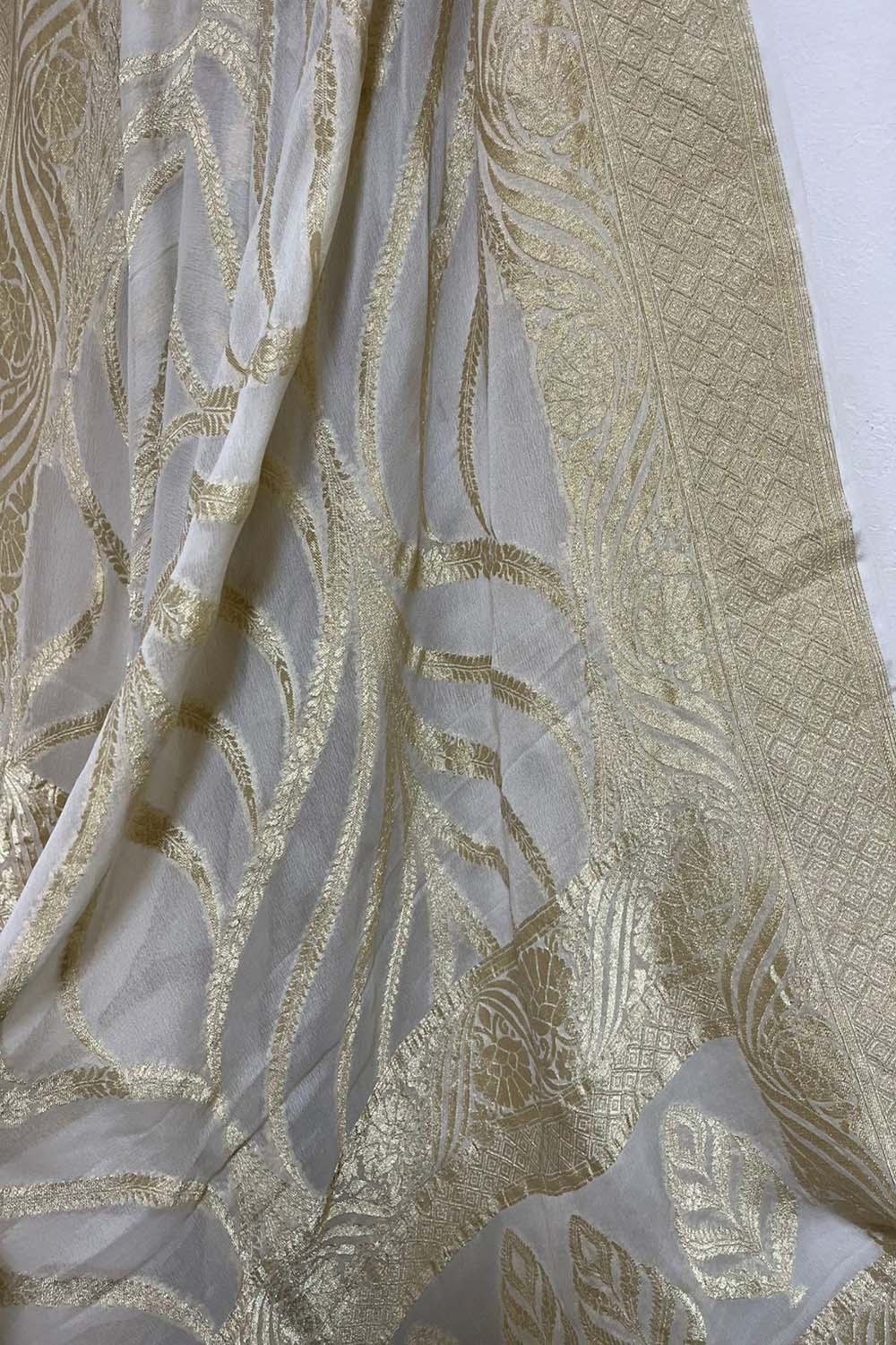 Dyeable Banarasi Handloom Pure Georgette Dupatta - Luxurion World- Crafted Heirlooms