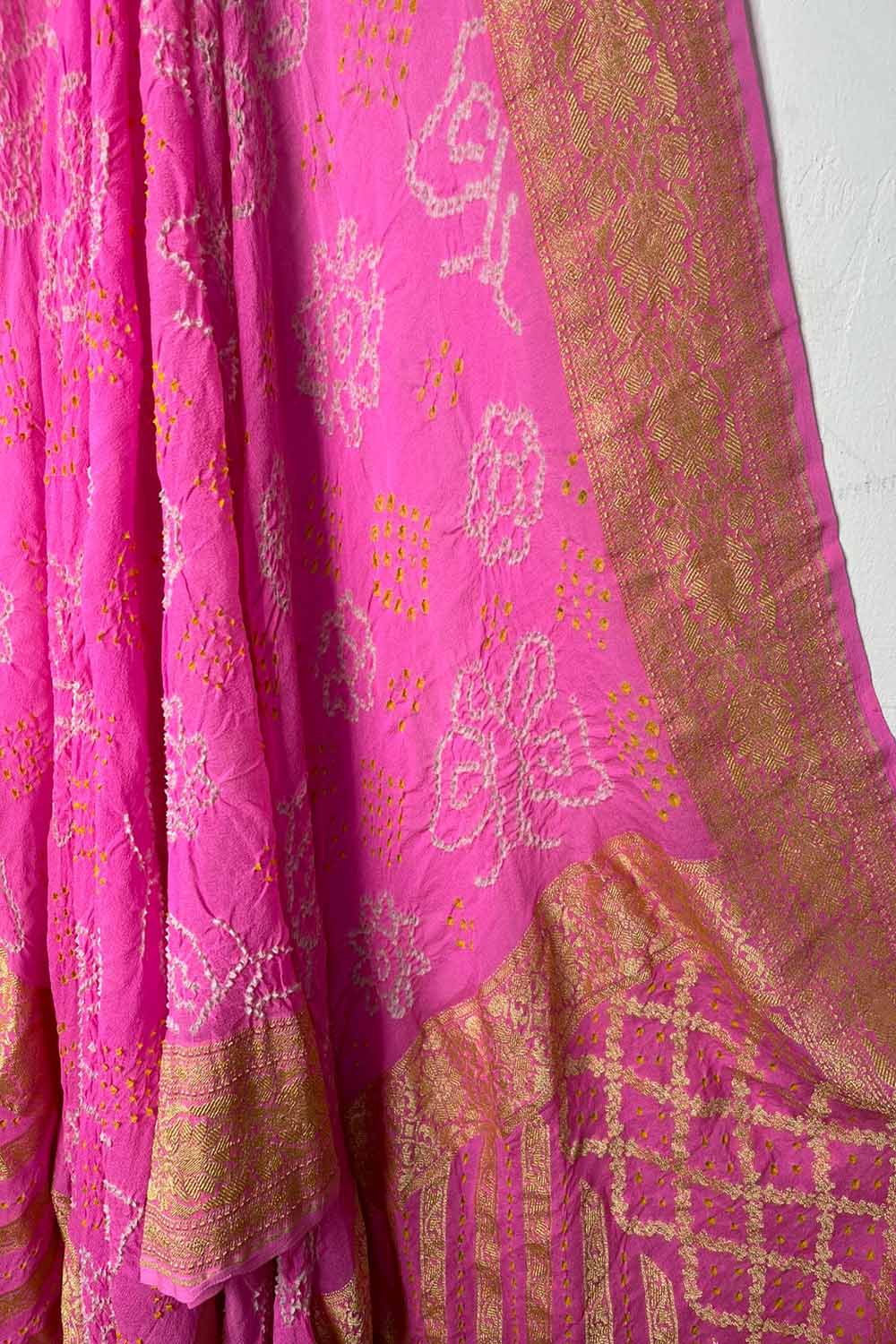 Stunning Pink Banarasi Bandhani Handloom Pure Georgette Dupatta - Luxurion World- Crafted Heirlooms