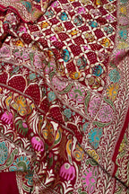 Red Banarasi Bandhani Handloom Pure Georgette Meenakari Dupatta - Luxurion World